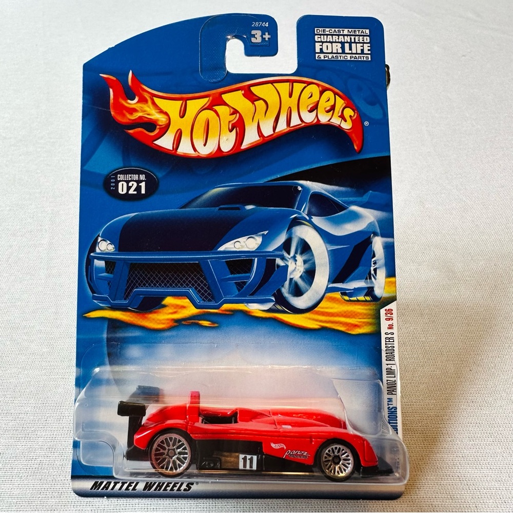 💚 HOT WHEELS 2001 FIRST EDITION “PANOZ LMP-1 ROADSTER S ” DIE CAST CAST CAR